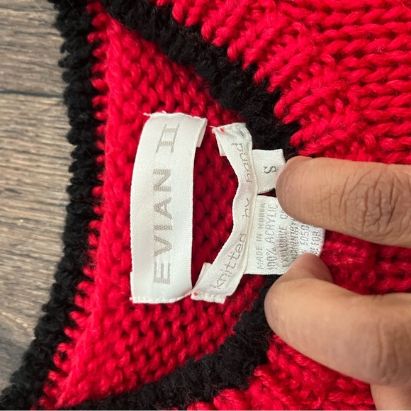 Vintage Evian II hand knit panda bear bamboo outdoor nature lover sweater small - Picture 3 of 10